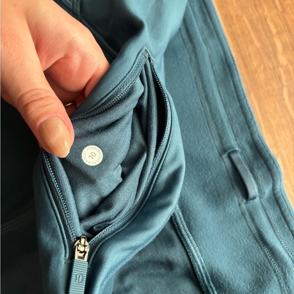 Lululemon Fleece-brushed Lined Jogger - Picture 6 of 8